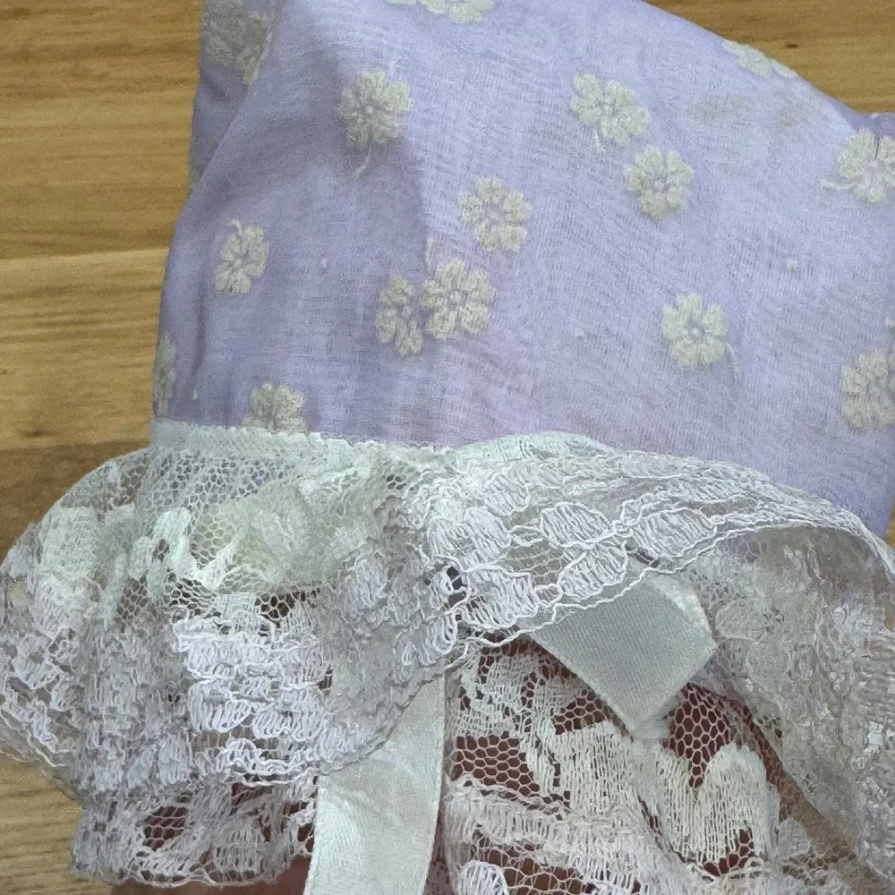 Vintage Baby Bonnet Lavender Purple Floral Lace‎ Trim Ribbon Tie Cottagecore Hat